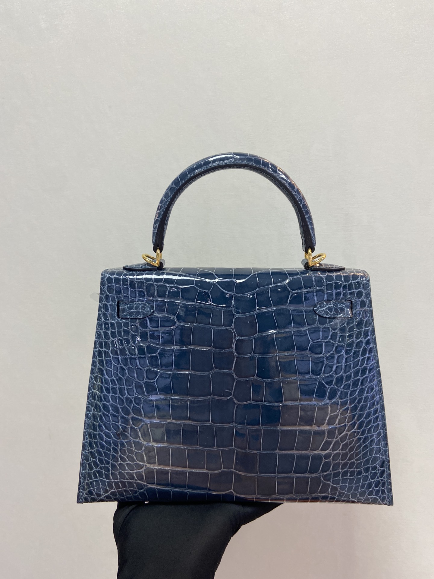 Hermes Kelly 25cm Handbag Shoulder Bag In Blue Nuit Shiny Crocodile Niloticus Leather